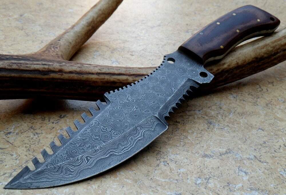Damascus Steel hunting knife near me
