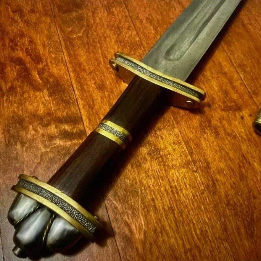 King Ragnar Sword Handmade Damascus Sword Viking With Leather Sheath in usajpg