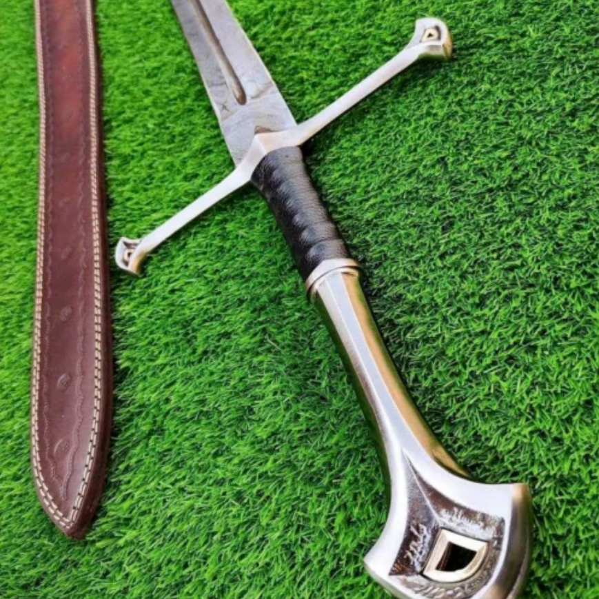 Customized Damascus Steel Anduril Sword of Narsil the King Aragorn, with She.jpg