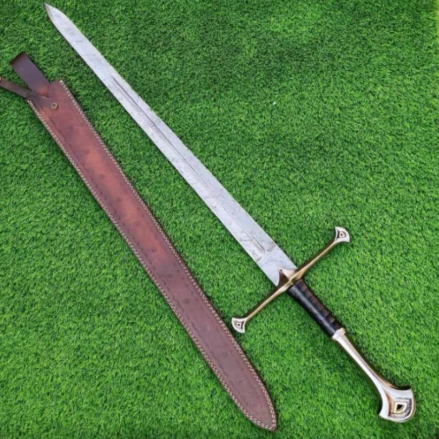 Customized Damascus Steel Anduril Sword of Narsil the King Aragorn, with Sheat.jpg