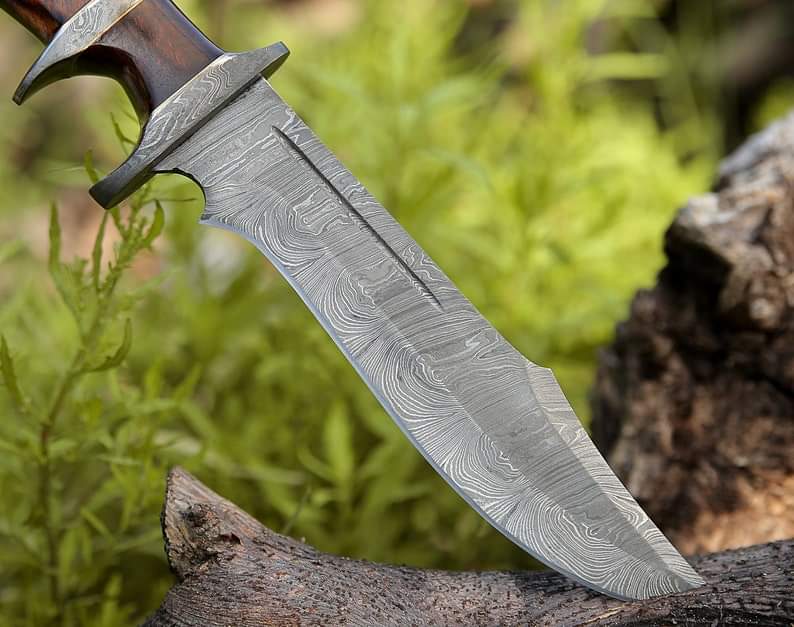 Carbon Steel Hunting Knife with Sheath