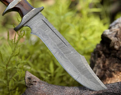 Carbon Steel Hunting Knife with Sheath