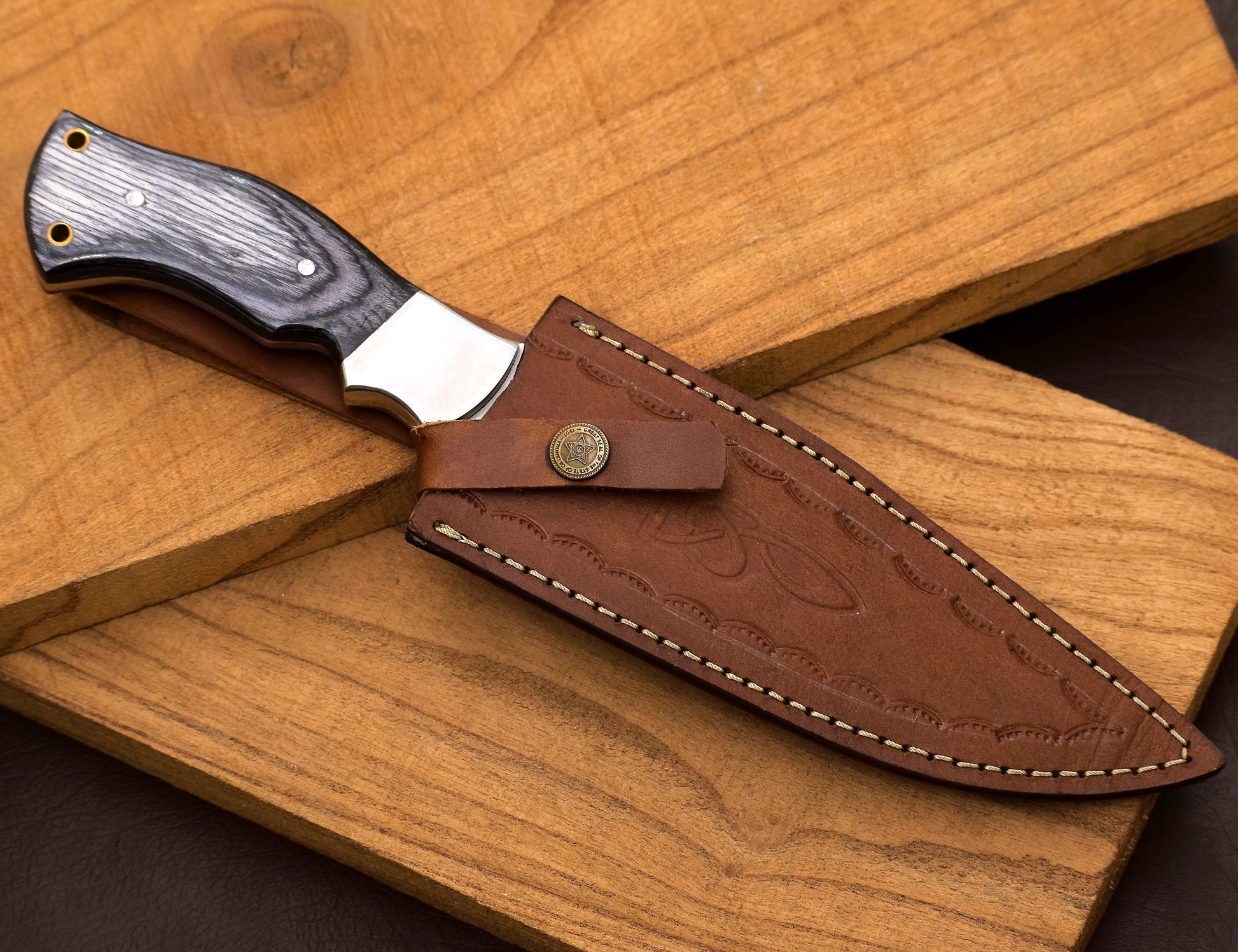 multipurpose hunting knife