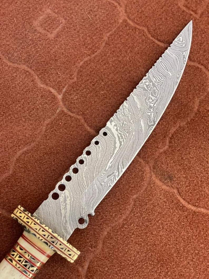 Camping knives in Grapevine