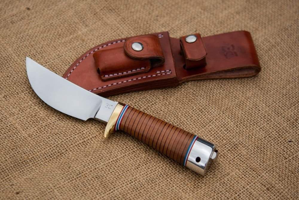 Bowie knives Handmade knives Hunting knivesjpg