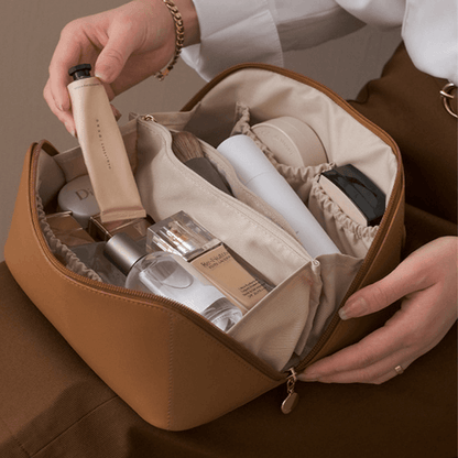 largecapacitytravelcosmeticpouch3.png