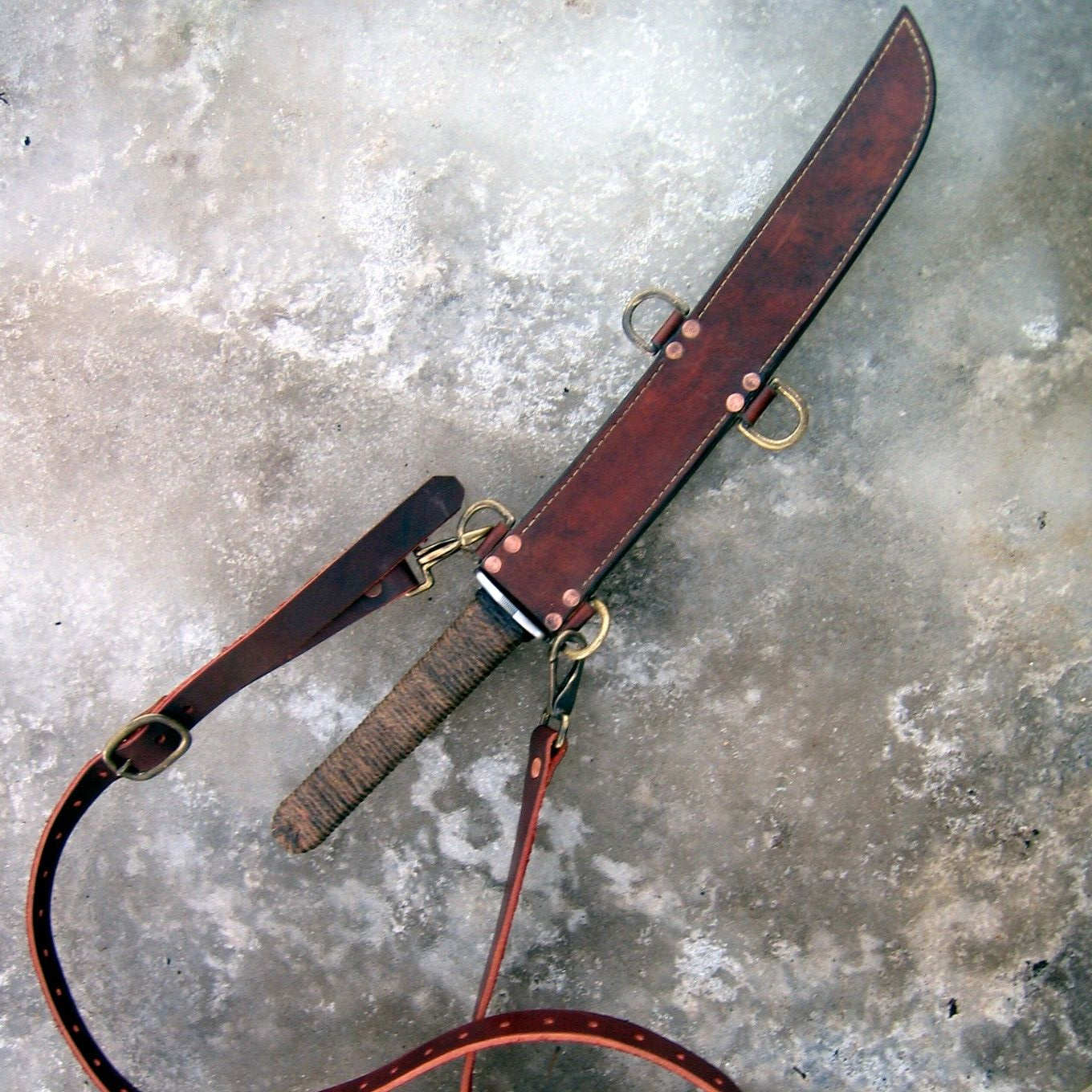 Custom handmade steel hunting viking sword near me in new york.jpg