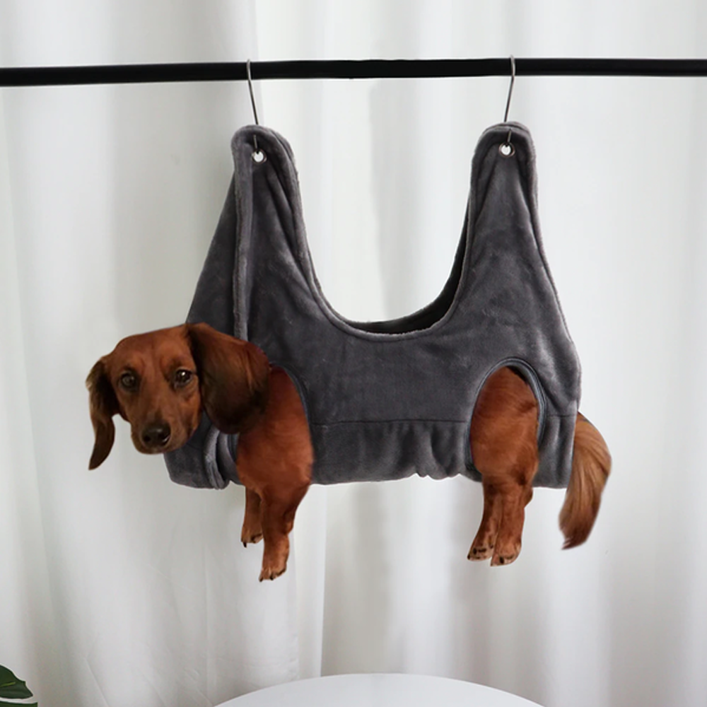 dogrestraintslinggroominghammockgray.png