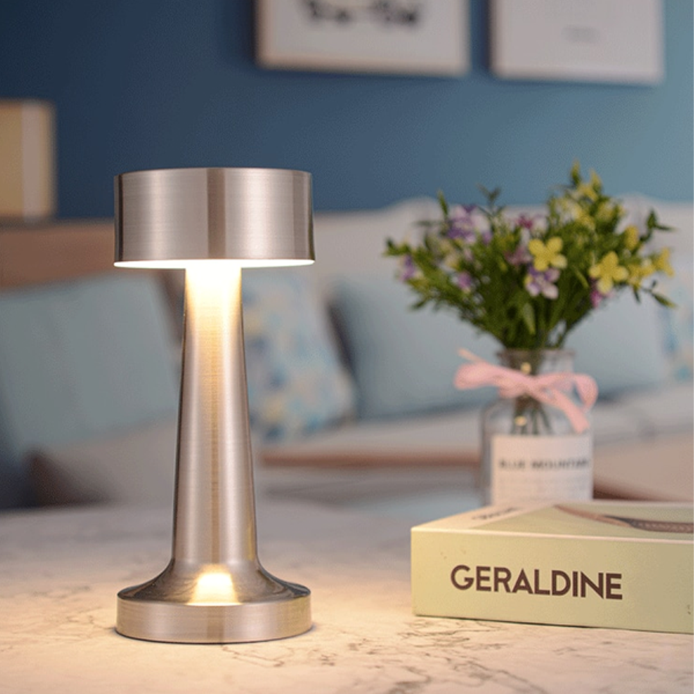 moderntouchsensitiveledtablelampwithadjustablebrightnesssilver.png