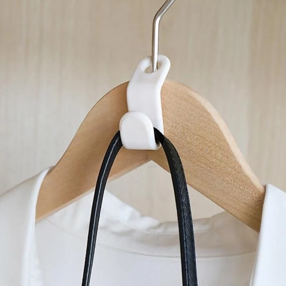 spacesavingclotheshangerconnectorhooks4.png