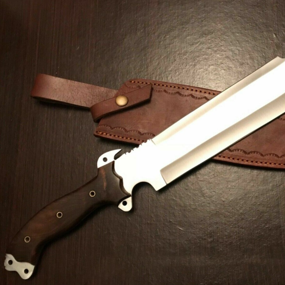 Predator Movie Bowie Knife  Full Tang Hunting Knife  Camping  Leather Sheathjpg