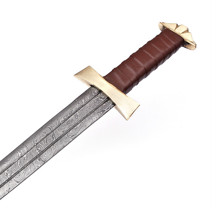 goldenhighstrikedamascussteelbattlevikingswordnearmehomejpg