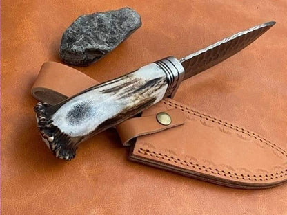 The Enduring Stainless Steel Knife for Discerning Men