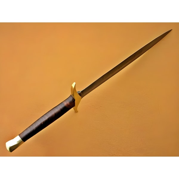 a-masterpiece-viking-sword-forged-in-damascus-steel-the-norse-forge-usa-vanguard (4).jpg