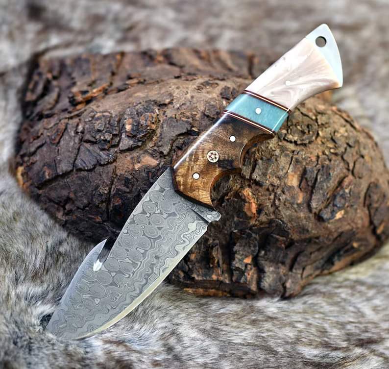hunting pocket knife
