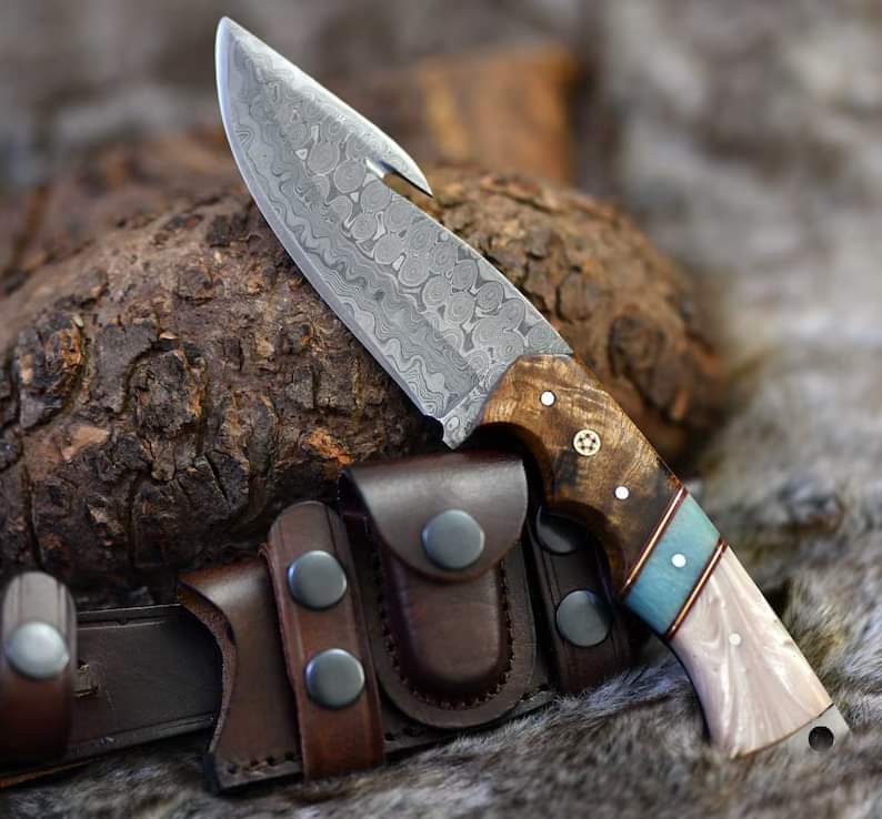 hunting pocket knife