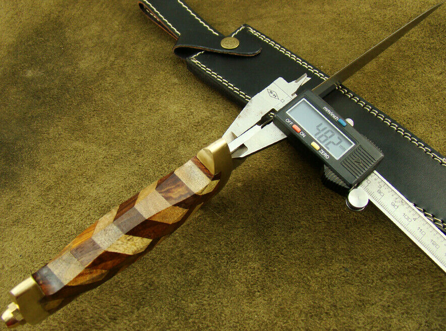 Damascus Steel Knife.jpg