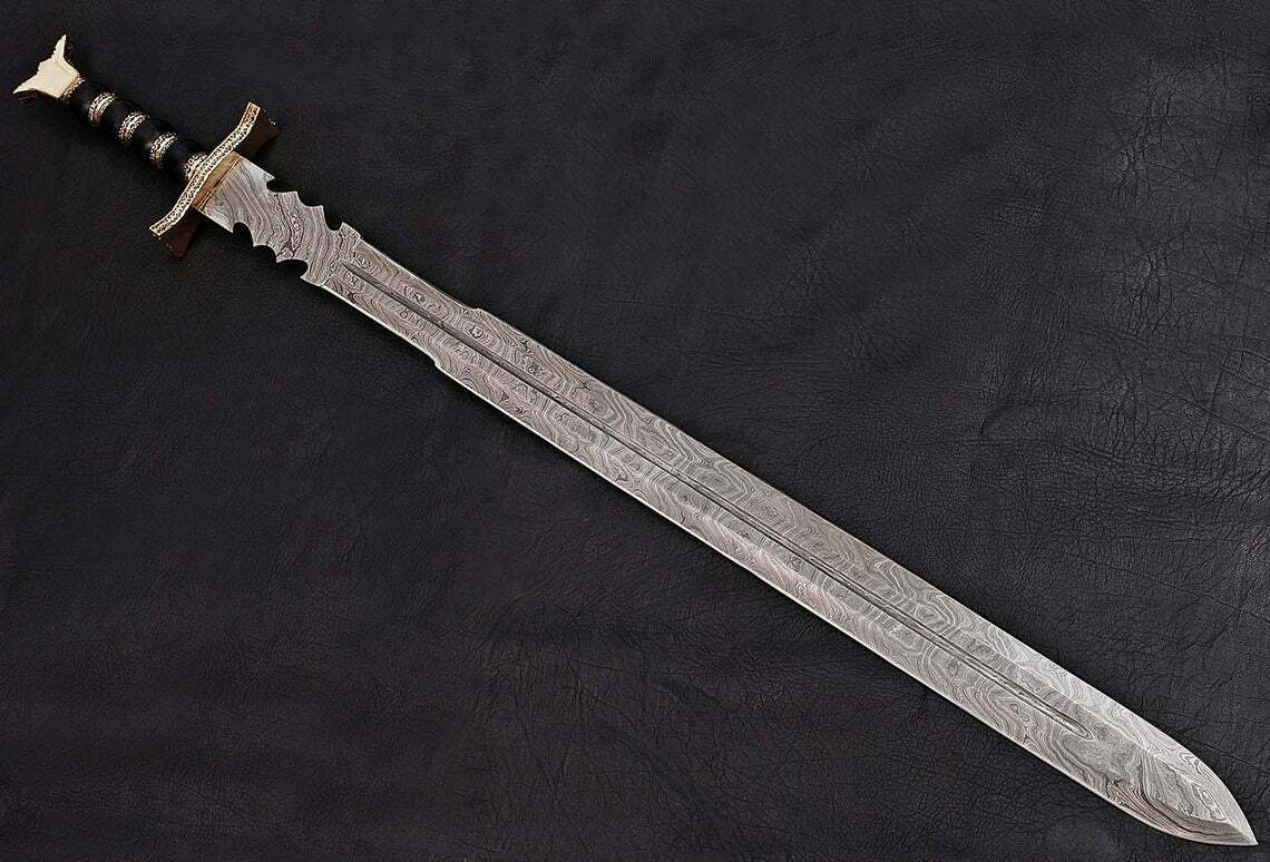30 Custom Handmade Damascus Steel Hunting Sword for sale