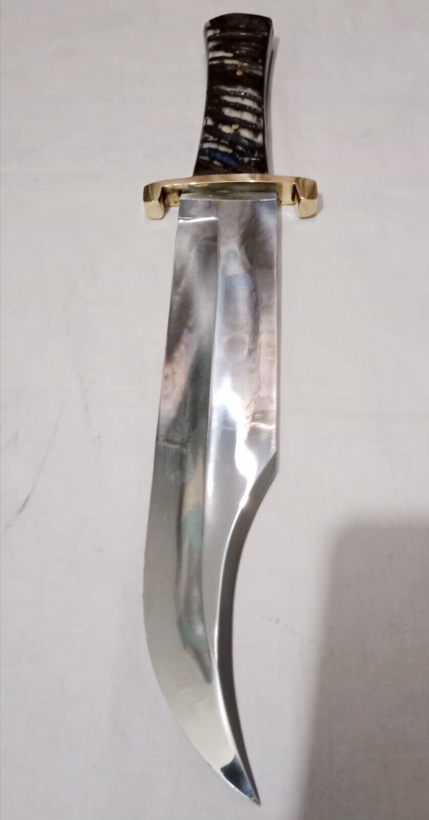 sl1600 1jpg