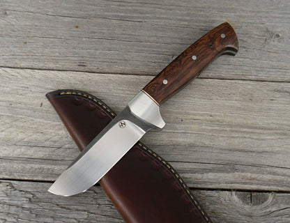 Hunting Knife Arctos Hunter