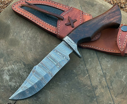 Hunting Knife Handmade Damascus Steel Bowie Knife RC19