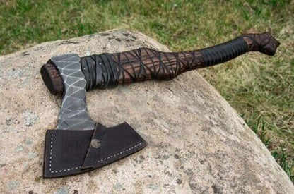 Handmade High-Carbon Viking Hatchet – Bearded Tactical Tomahawk for Hunting