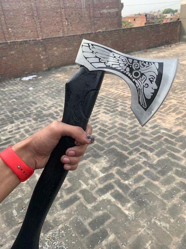 Hand-Forged Viking Axe | 22 Inch High Carbon Steel Blade with Engraved Wooden Handle | 256-Layer Damascus Pattern
