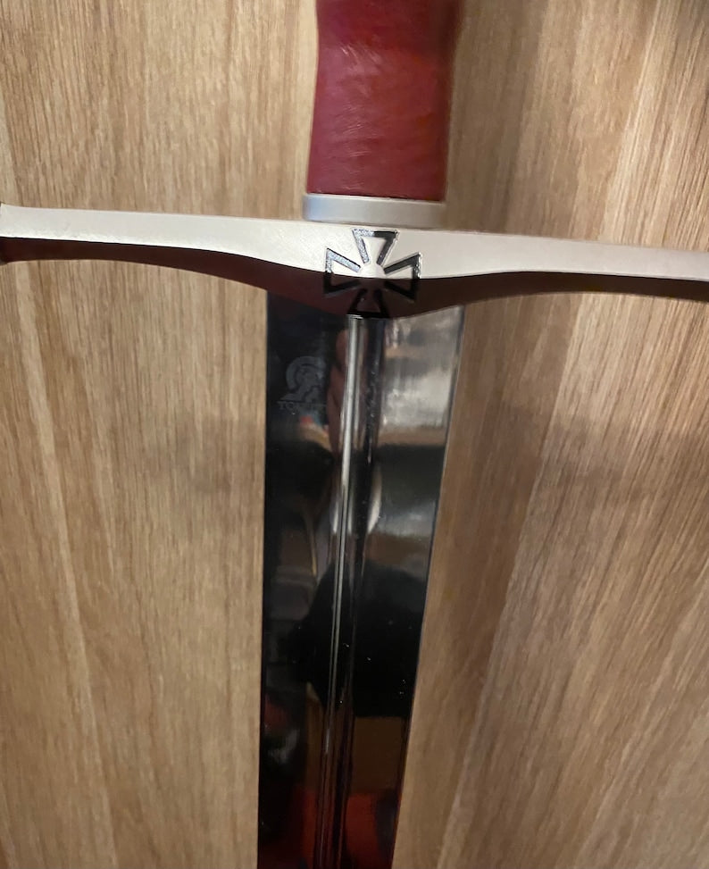 Impressive Masonic Knights Templar Sword