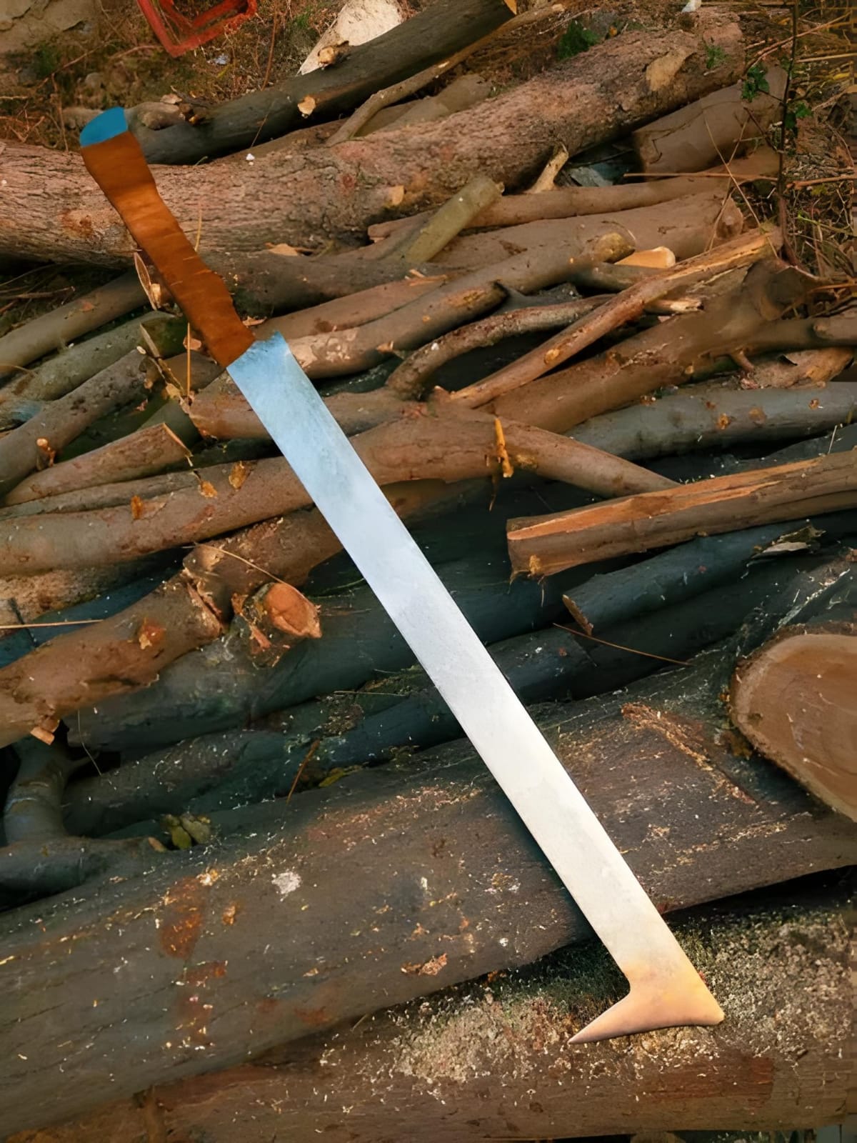 SwordoftheDarkHorde LOTROrcCosplayExtravaganza at USAVanguardCraftingUrukHaiRealism with