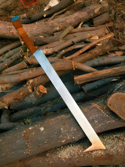 SwordoftheDarkHorde LOTROrcCosplayExtravaganza at USAVanguardCraftingUrukHaiRealism with