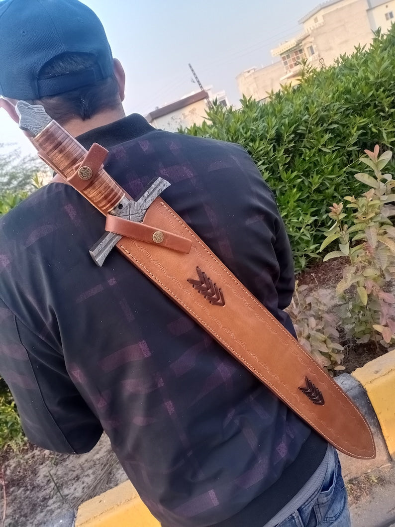 HandForgedVikingSwordPremiumDamascusSteel33OverallFreeSheathPersonalizationShippingIdealG