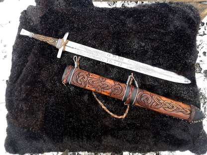 UnlockingthePoweroftheMedievalVikingSwordAComprehensiveGuidetoVikingSwordsandTheirFa