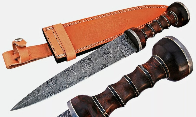 Hand-Forged Damascus Steel Gladiator Sword: Authentic Combat Blade