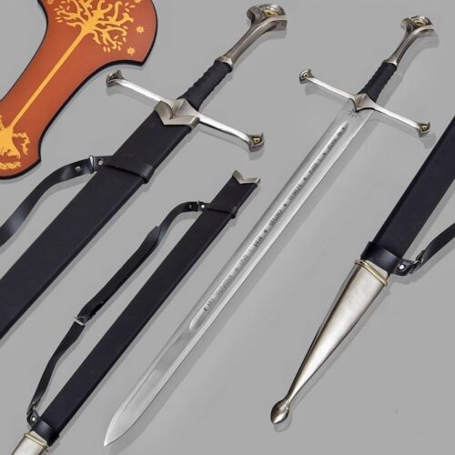 Legendary_Anduril's_Sword_Aragorn's_Narsil_in_LOTR (6).jpg