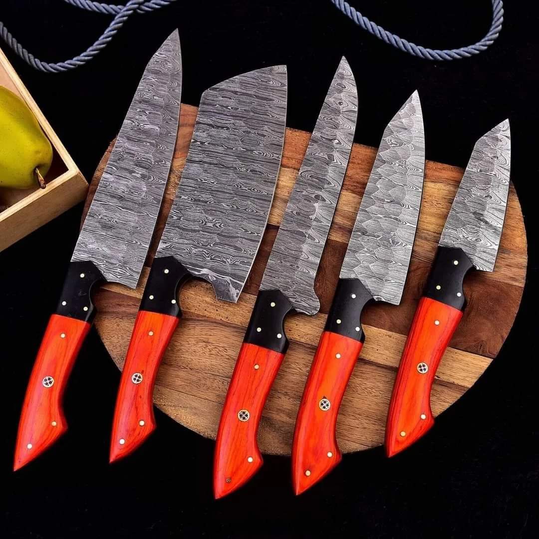 hand forged damascus steel knife