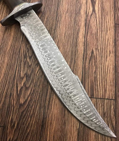 hand forged damascus steel knife