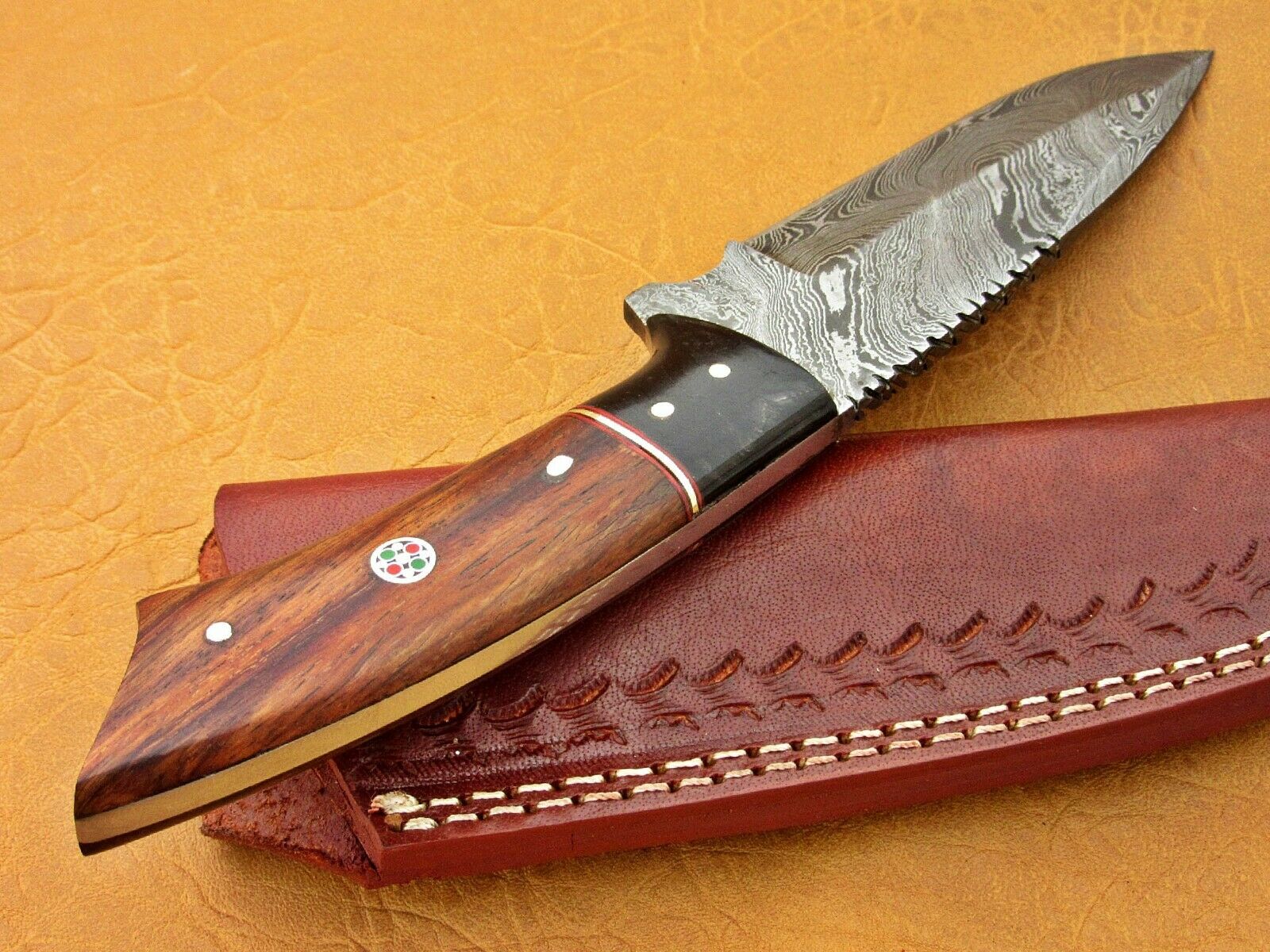 Hunting Knife.jpg