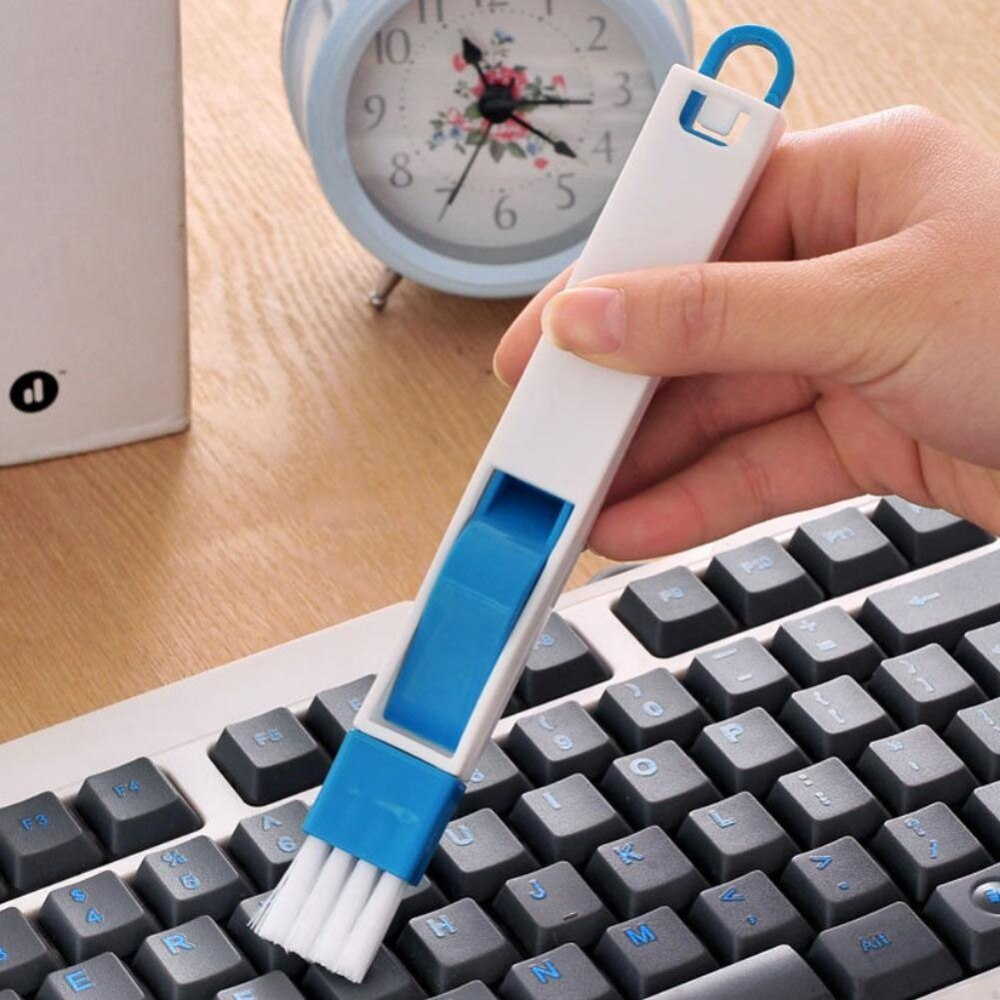Door Keyboard Cleaning Brush With Dust Spatula.png