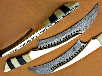 Beautifull Damascus Karambit Knife , Hunting Karambit Knife