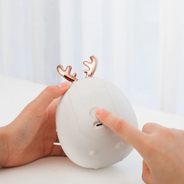 Lovely LED Deer Night Light (4).jpg