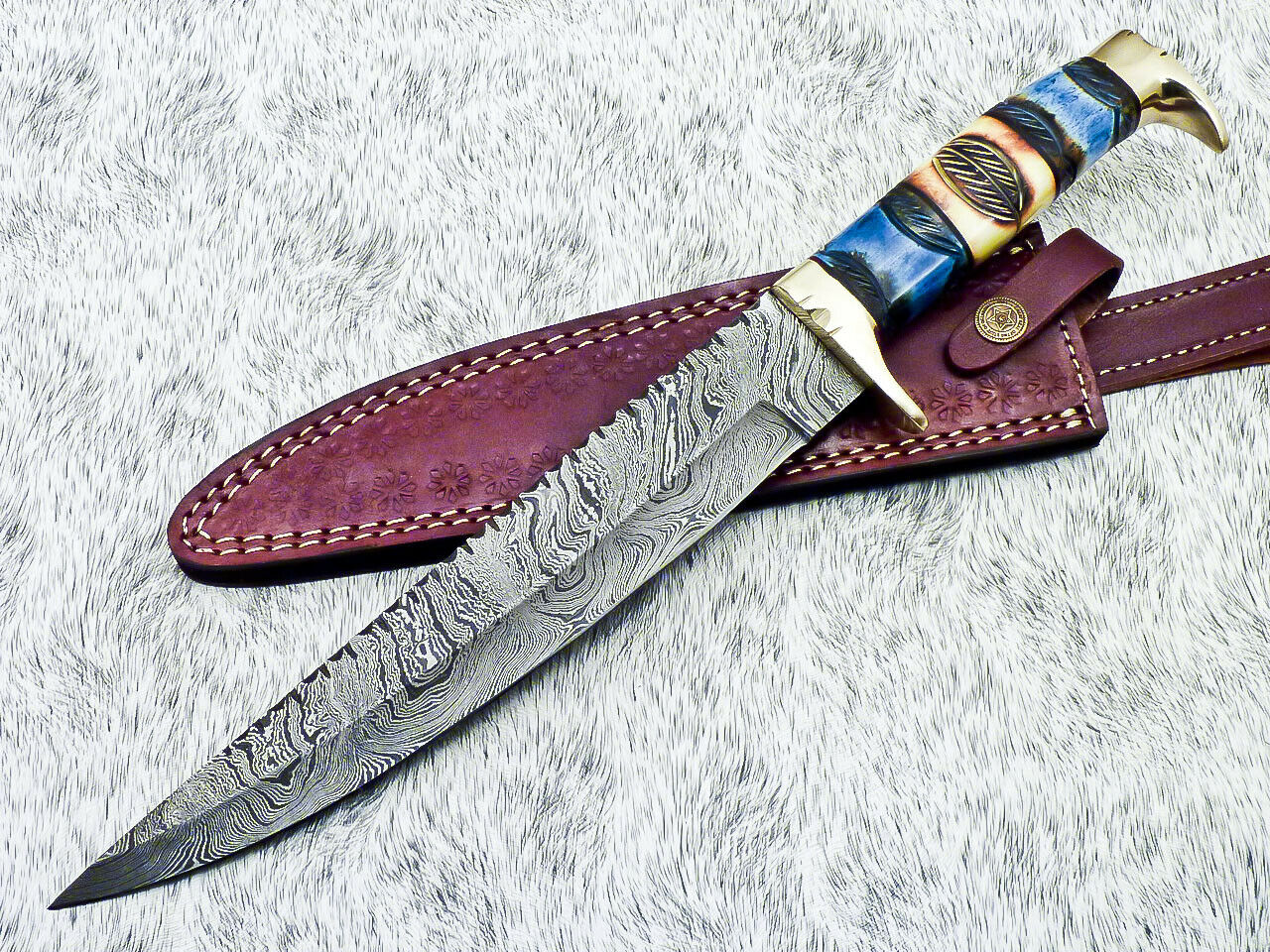 Hunting Damasuse Knife.jpg