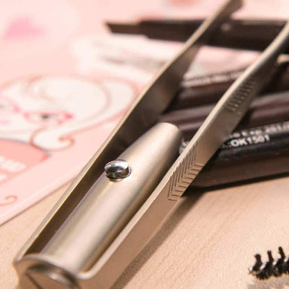 Brite Lite Eyebrow Tweezer 2