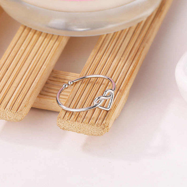 Adjustable Love Heart Knot Ring (2).jpg