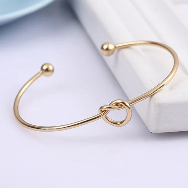Tying The Knot Bracelet (2).jpg
