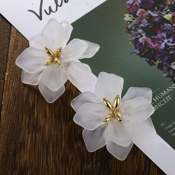Acrylic Flower Earrings For Earthy Vibes white