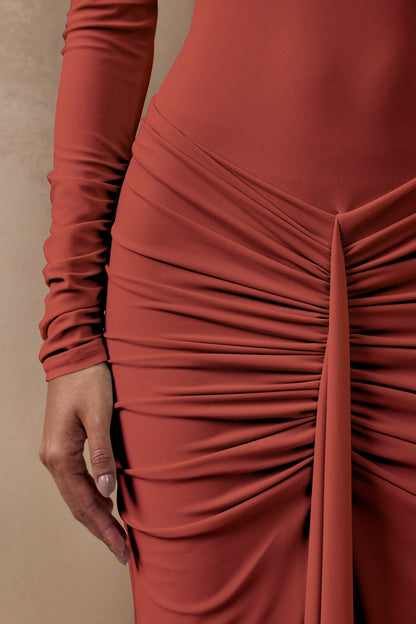 Matilda | Rust Boat-Neck Maxi Dress With Ruched Detailing