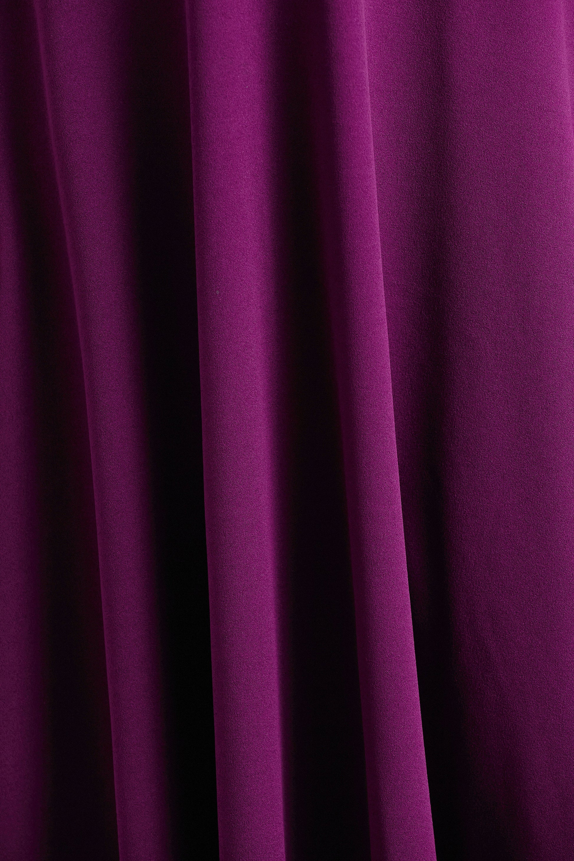 Andromeda | Plum Sweetheart-Neck Midi Dress