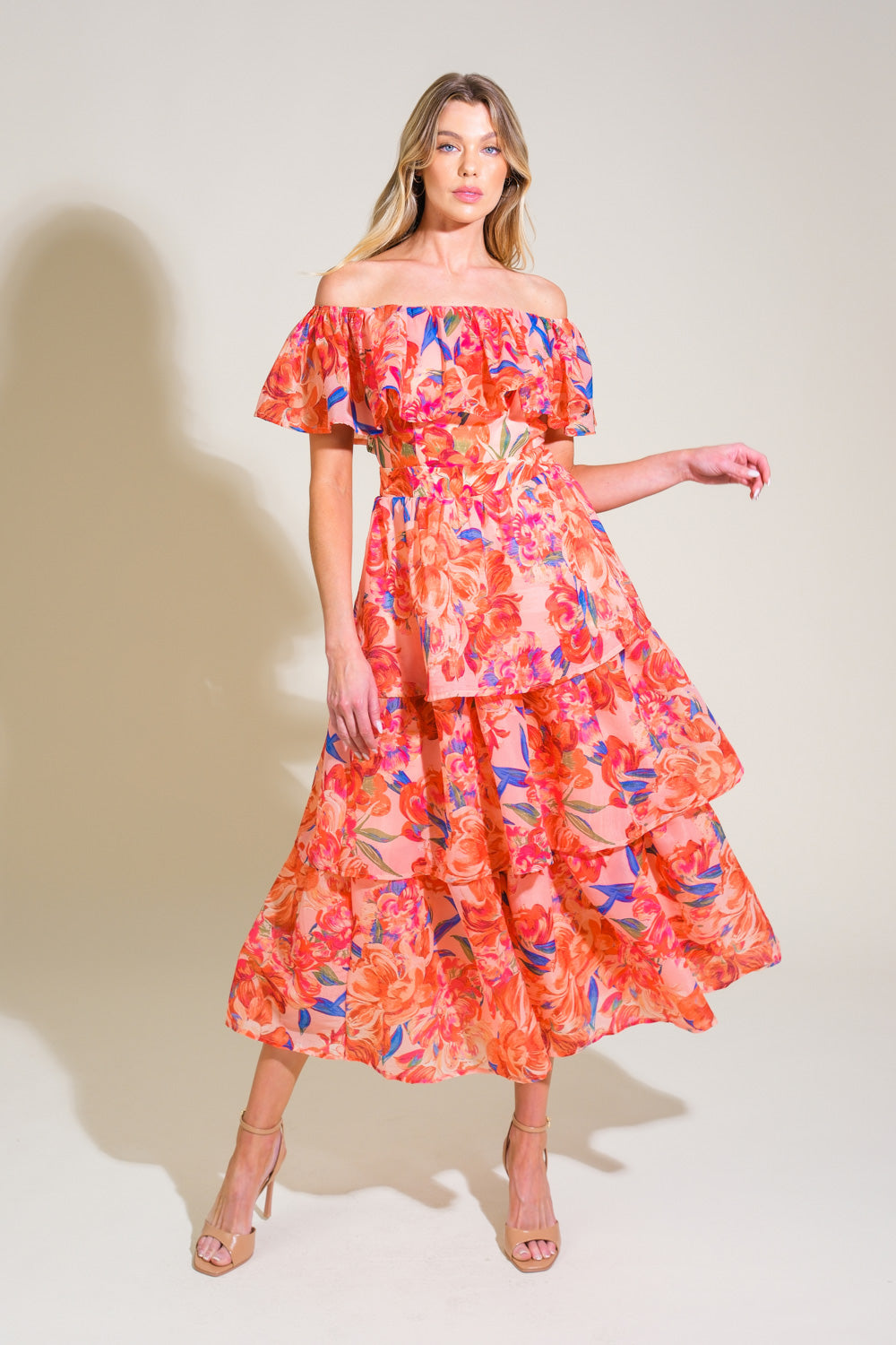 STROLL THE AVENUES MIDI DRESS PEACH
