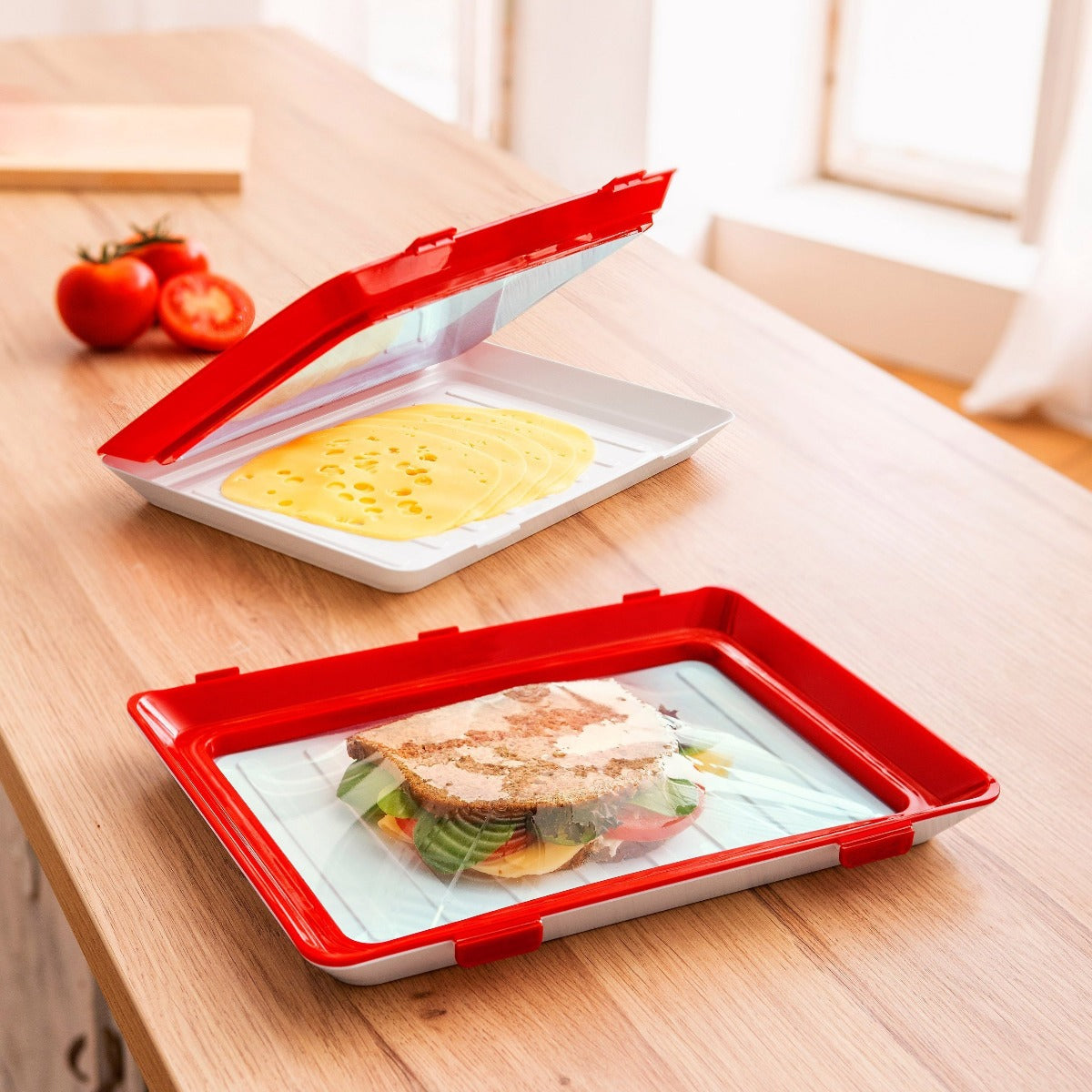 Airtight reusable food storage container