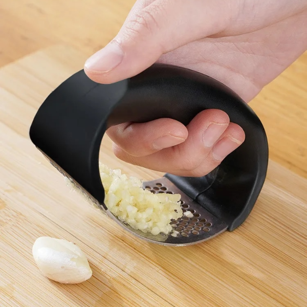 Stainless Steel Garlic Press2